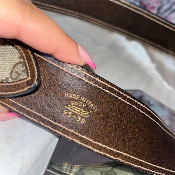Gucci Brown Monogram Belt w/ Gold Hardware - Picture 5 of 8